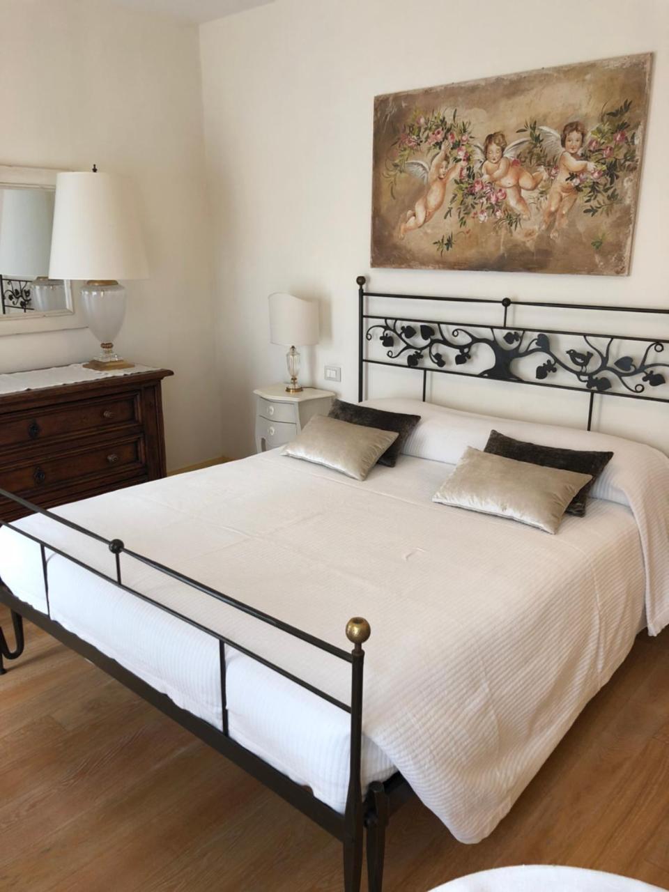 Double Room with Private Bathroom,770838373:JPEG
